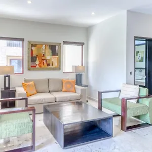 https://el-faro-by-teamoplaya.allrivieramayahotels.com